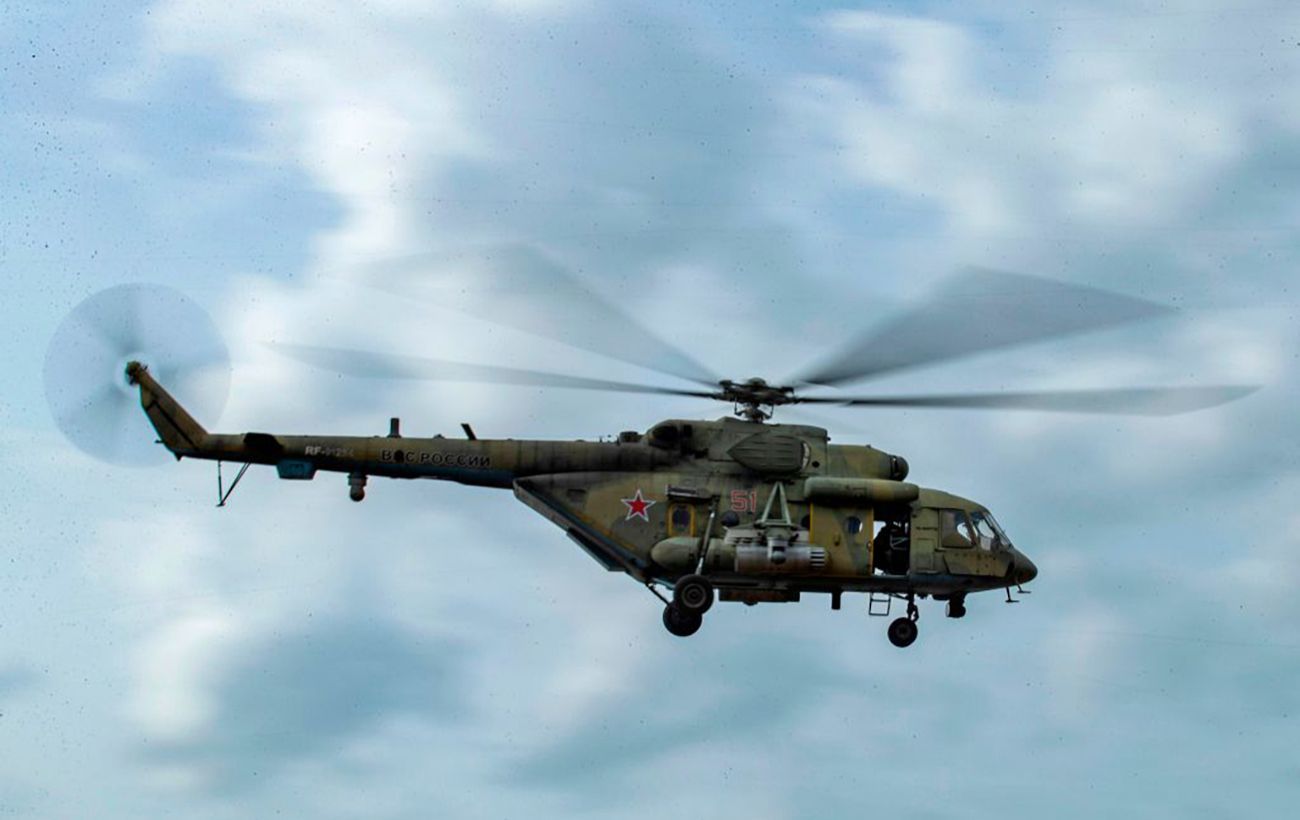 ​Минимум два вражеских вертолета: стали известны подробности удара ВСУ по аэродрому Бердянска