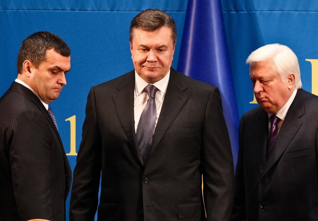 Заоблачные цифры: в Госфинмониторинге рассказали, сколько украла банда Януковича