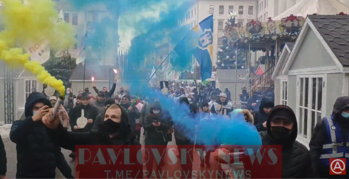 ФОПы под Радой объявили о начале "Налогового Майдана" и намерены ставить палаточный лагерь, первые кадры