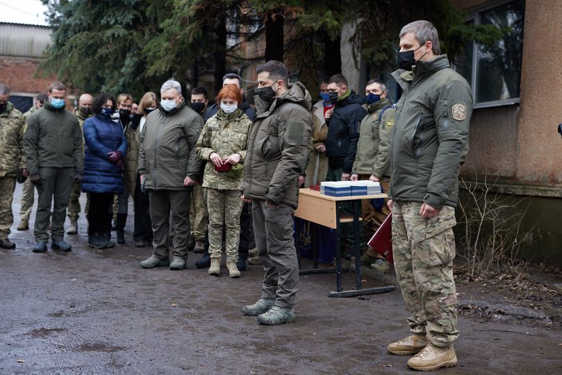 Зеленский о гибели полтавца Глушко под Горловкой: "Украинская армия готова давать достойный отпор"