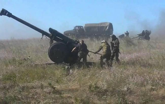 Боевики из артиллерии обстреляли позиции "Донбасса" в Широкино 