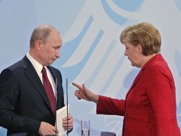 Германия скептически отнеслась к словам Путина: правительство Меркель поддерживает размещение миротворцев "на всей территории конфликта на Донбассе", но без участия в этом придворных террористов из "Л/ДНР"