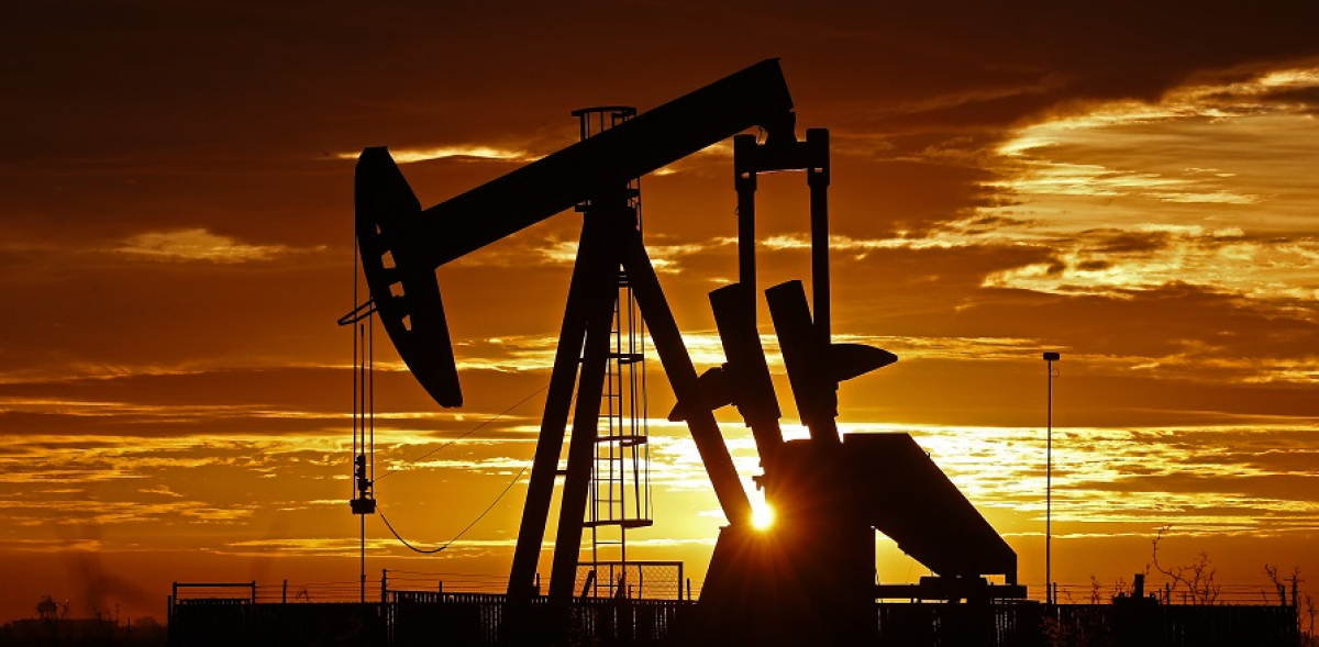 Цены на нефть быстро падают: инвесторы распродают контракты на WTI, Urals уже ниже $18 за баррель