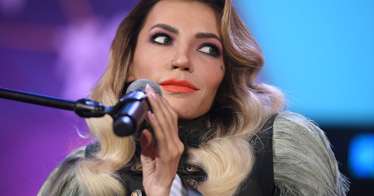 Неприятная неожиданность: Самойлова не смогла сдержать слез после оглашения результатов "Евровидения"