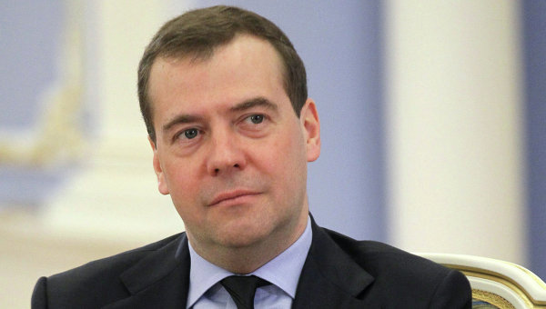 Медведев о разрыве дипломатических отношений между РФ и Украиной: "Я бы не хотел, чтобы это так завершалось"