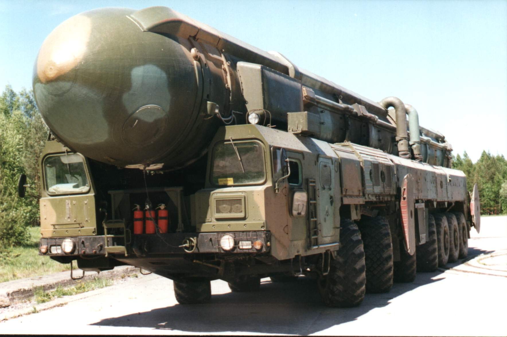 Летающий "Тополь": В России опробовали новую баллистическую ракету