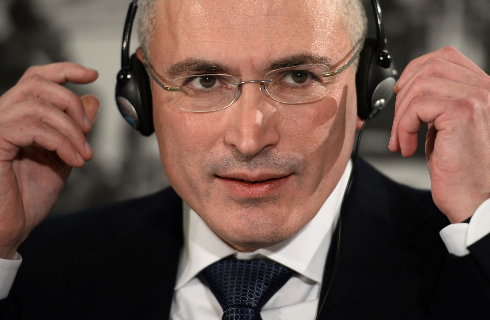 Ходорковский провел "темную" встречу с оппозицией и заявил, что Путин долго не протянет на разваливающейся экономике