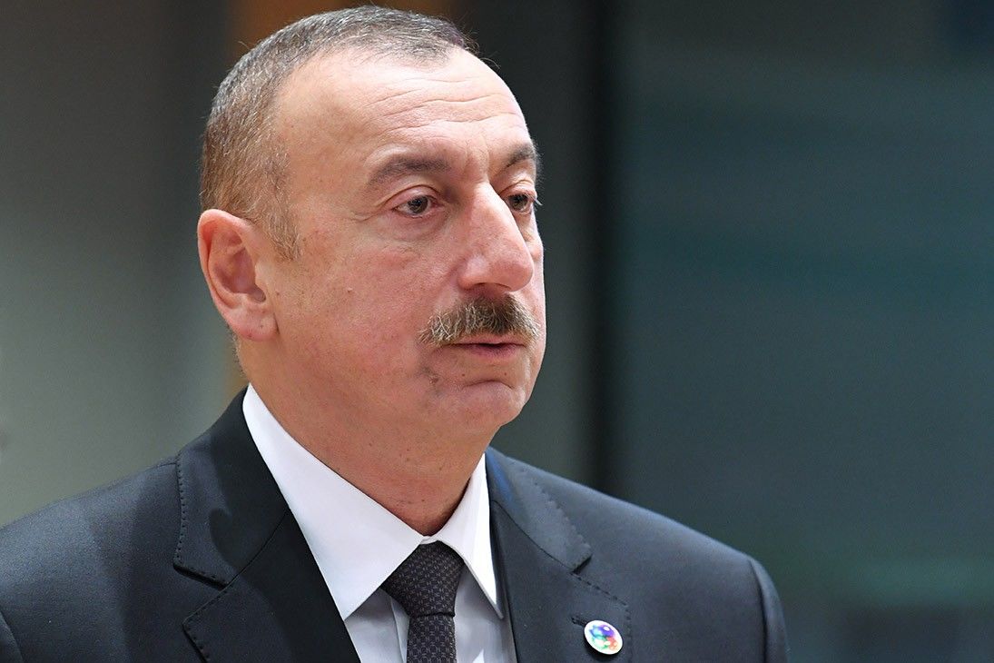 СМИ: Алиев обвинил Армению в попытке подставить войска РФ под огонь Азербайджана