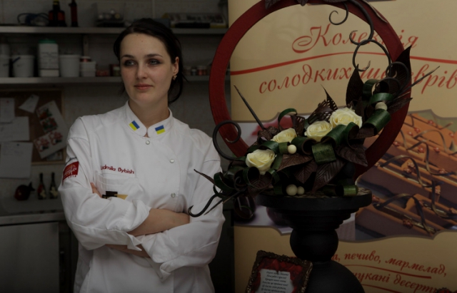 Сладкая победа: кондитер из Мукачево взяла бронзу на кулинарной олимпиаде в Германии (фото)
