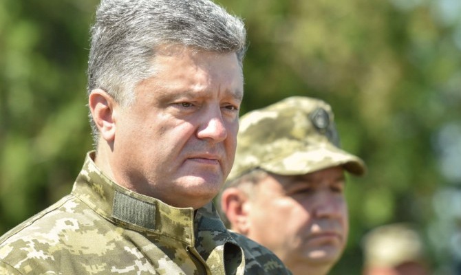 ​Порошенко потянуло на Донбасс, "ближе к народу"