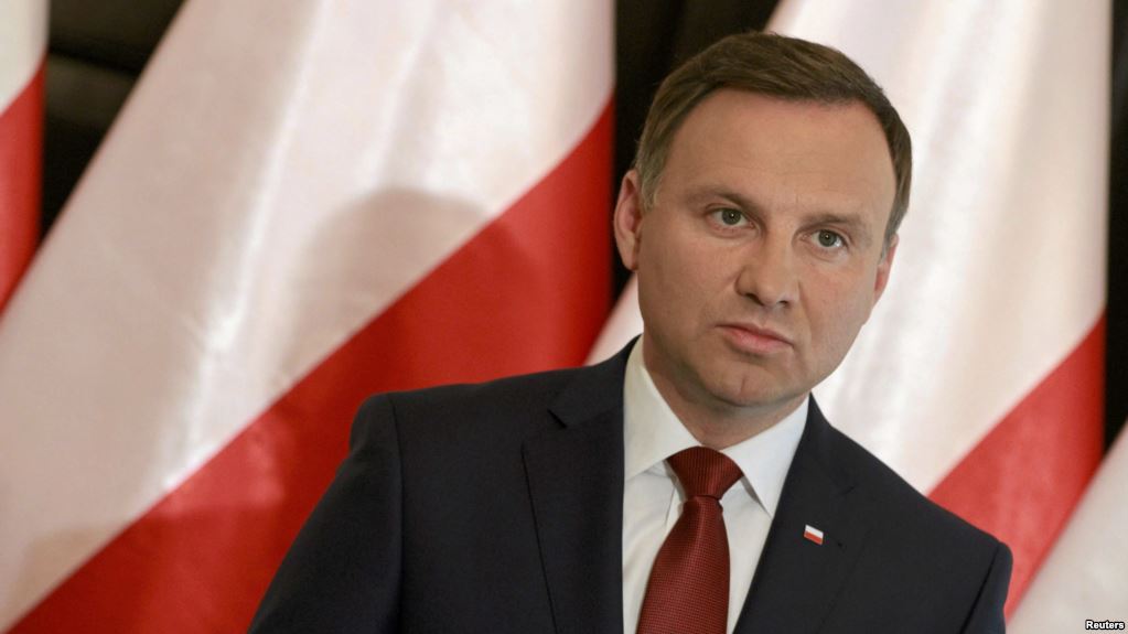 "Чтобы России было невыносимо сложно", - лидер Польши Дуда призвал усилить жесткое давление санкциями на Путина