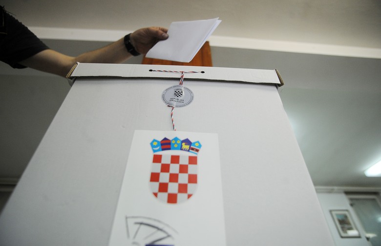 В Хорватии стартововали президентские выборы