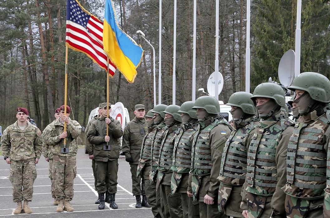 Украина получит внушительную военную помощь от США - заявление Пентагона