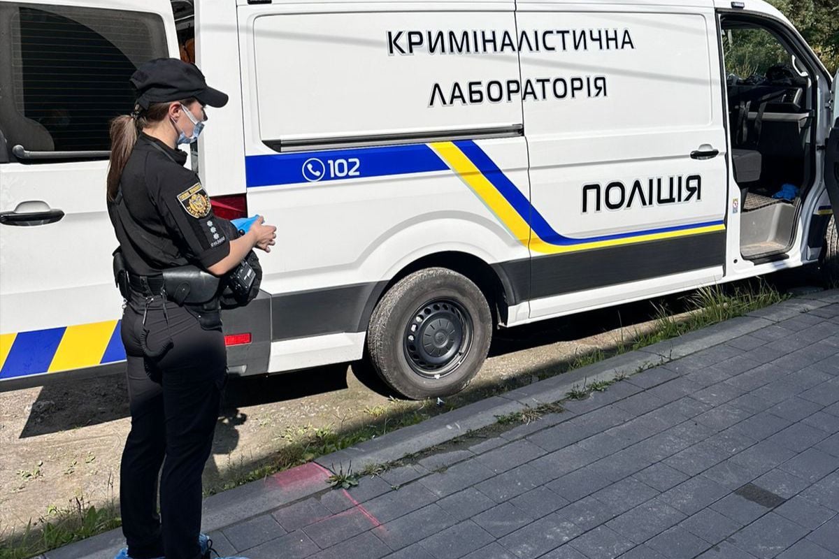 ​Стрельба под Львовом: полиция обнаружила двух убитых мужчин и карабин "Сайга"