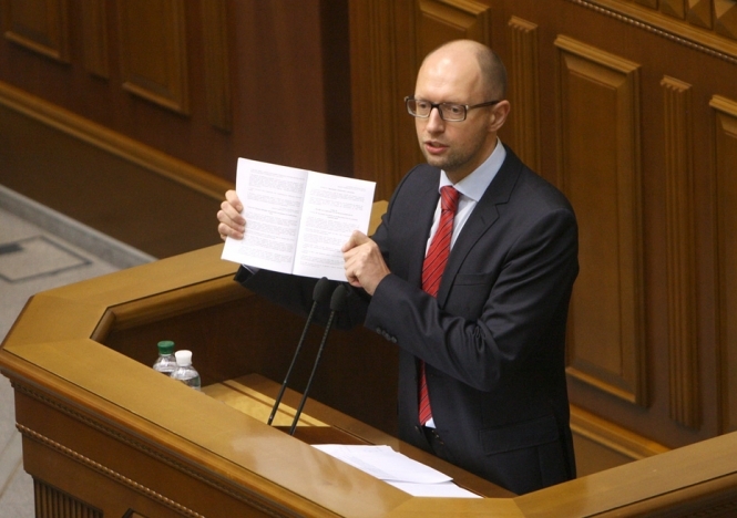 ​Яценюк - о реструктуризации госдолга: пришло время помочь Украине и кредиторам