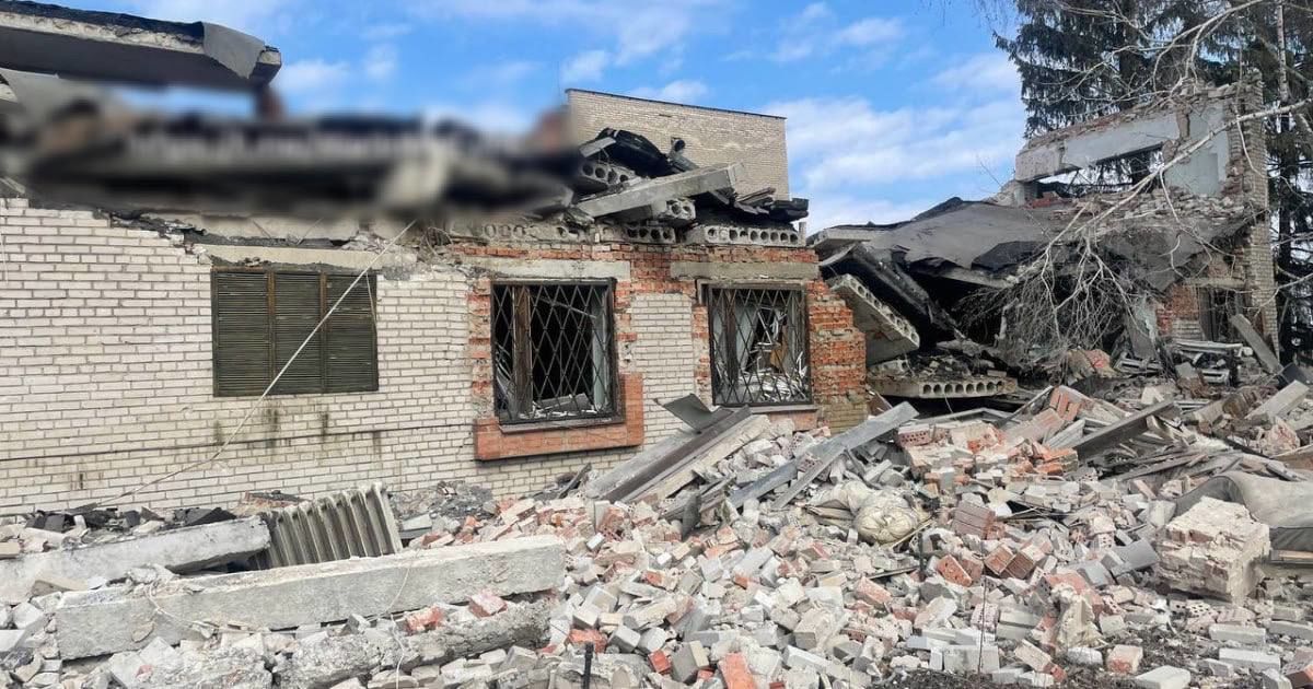 ВСУ достали до "комендатуры" РФ в Волновахе: HIMARS сровнял с землей офис оккупантов
