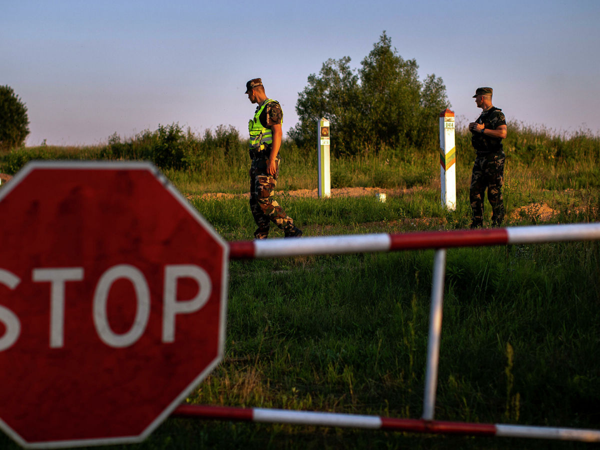Рубеж раздора: от потока мигрантов начала страдать Беларусь