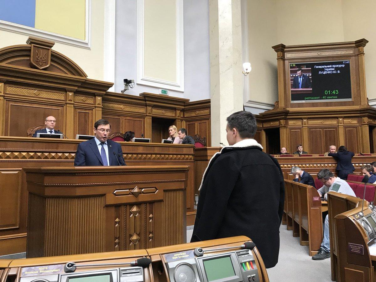 "Недобондиана с Савченко близка к завершению. Никаких психушек – это должна быть тюрьма", - блогер