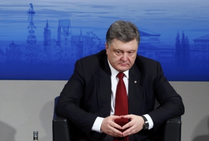 Новоизбранный президент Польши Дуда не нашел времени для встречи с Порошенко, - СМИ