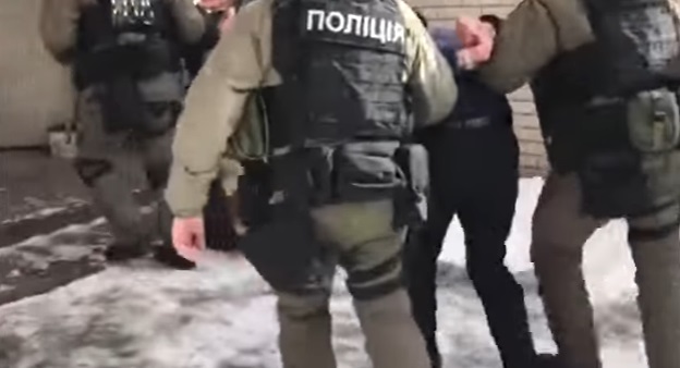 Резонансное задержание в Киеве: Аваков заявил, что КОРД взяли штатного агентурного сотрудника МВД России