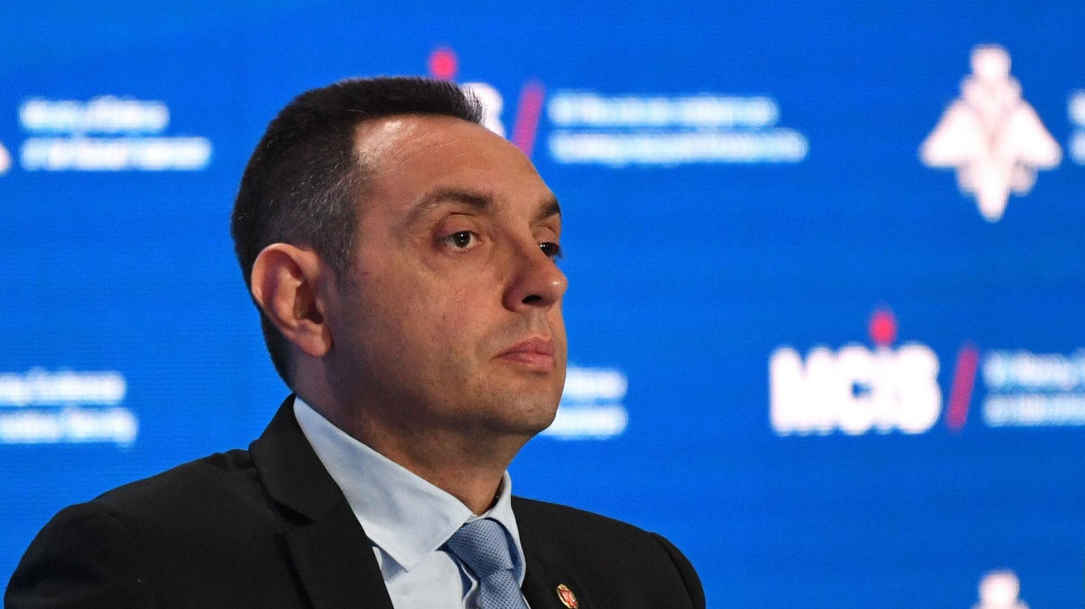 США ввели найжорсткіші санкції з усіх можливих проти глави розвідки Сербії за допомогу РФ