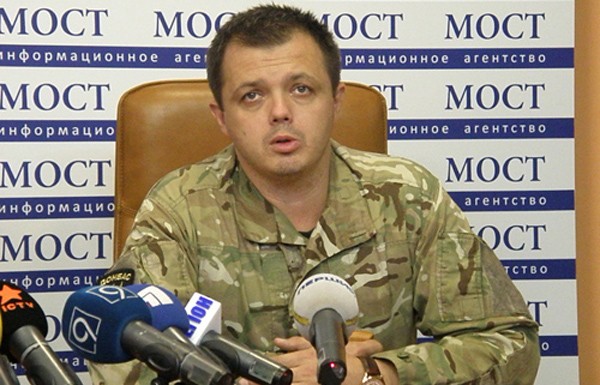 Семенченко: концентрация войск и техники РФ требует нашей немедленной готовности к обороне