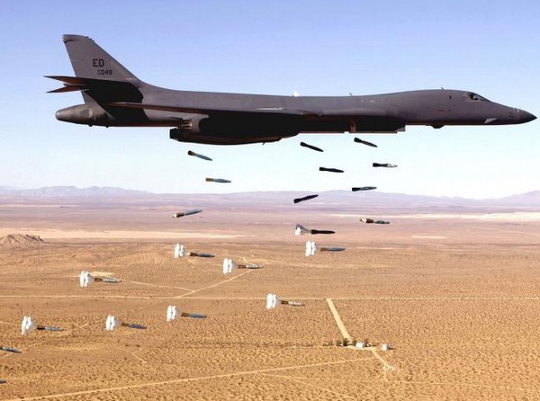 Трамп не шутит: стратегические ядерные бомбардировщики B-1 ВВС США осуществили два полета над КНДР – СМИ