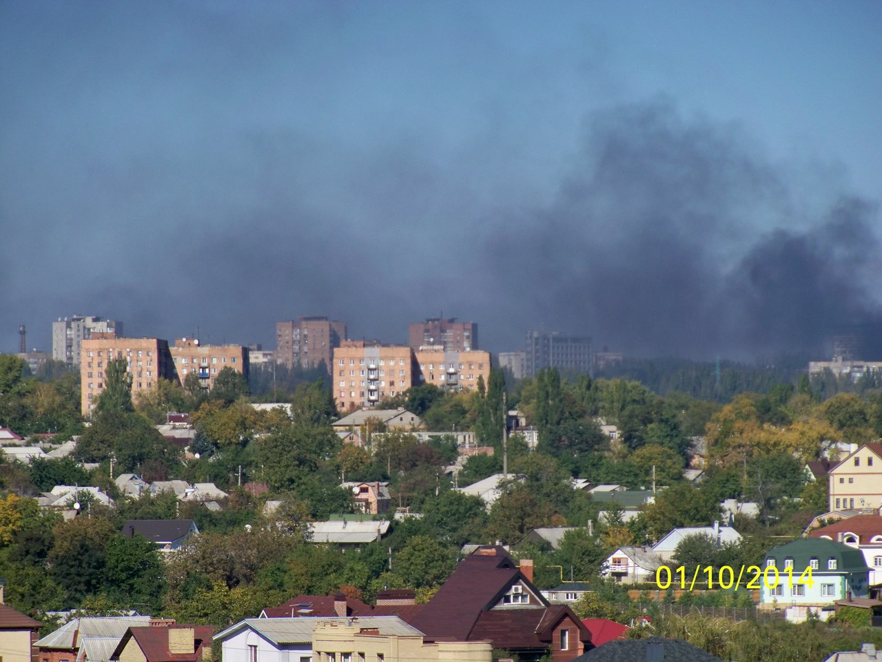 ​ДНР: снаряд попал в автобусную остановку, когда там находилось много людей