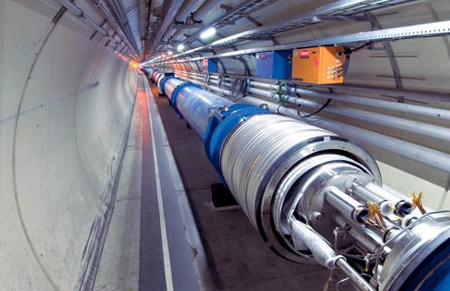 Большой адронный коллайдер близок к сенсационным открытиям фундаментальных частиц - ученые