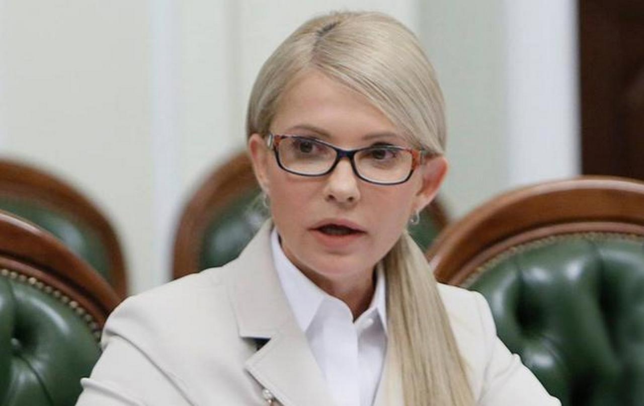 "Вам конец через 6 месяцев", - Тимошенко разразилась угрозами в адрес Порошенко из-за обвинений в работе на Кремль