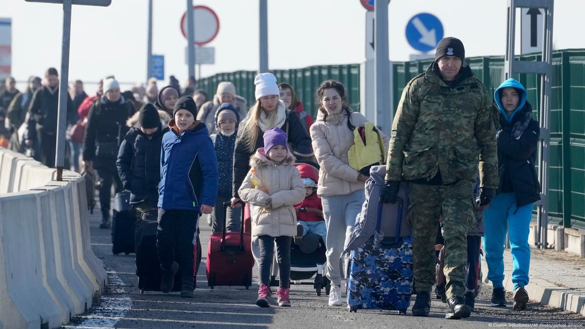 Евросоюз готовит жесткий план для украинских беженцев в случае перемирия – СМИ
