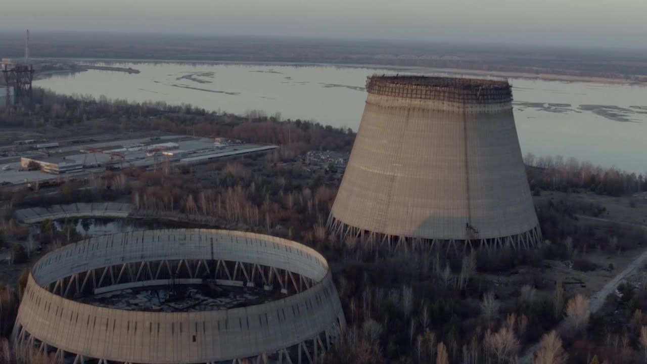 Армия РФ прорвалась в зону Чернобыльской АЭС – идет бой