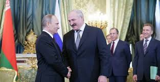 ​Лукашенко: Путин не хочет восстановления империи