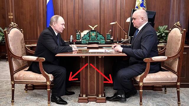 Соцсети "взорвало" фото из кабинета Путина: пользователи смеются над комичной деталью президента России