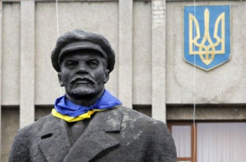 Откопаем Брежнева и заживем по-прежнему… В Одессе провели "десаакашвилизацию": декоммунизированным при Саакашвили улицам снова изменили названия