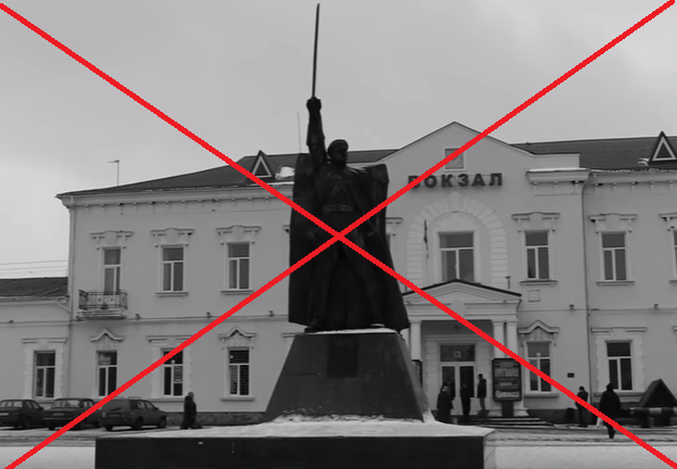 В Одесской области снесли памятник: в Подольске декоммунизировали советский мемориал бандиту Котовскому - опубликованы кадры