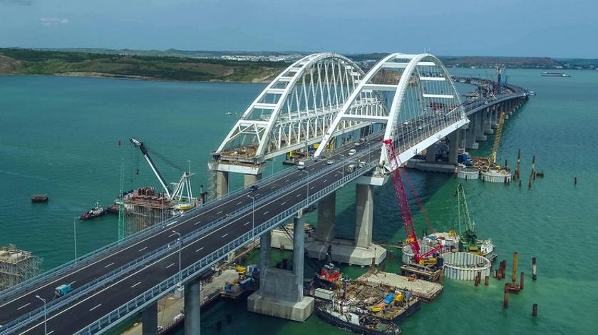 Украина нашла лазейку, как поставить на место РФ за Крымский мост, - российские оккупанты в бешенстве 