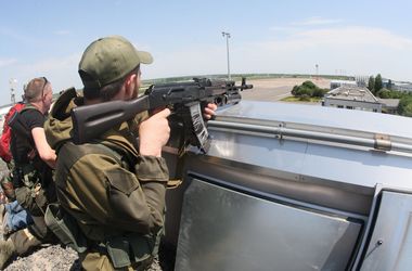 ​Тымчук: к Путиловскому мосту в Донецке продолжают прибывать подразделения войск ДНР