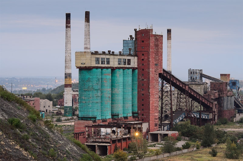 "Метинвест" закрывает одно из крупнейших предприятий Донецка