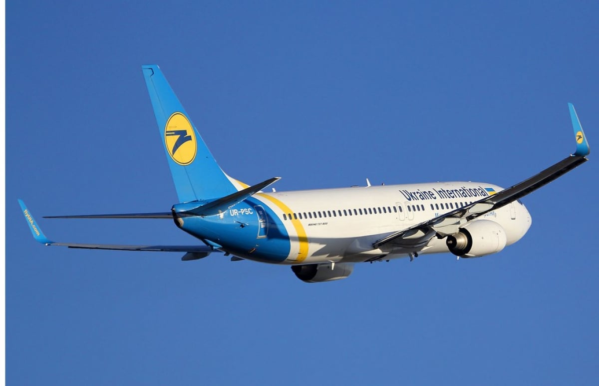 Полеты украинских самолетов за границу: в МАУ назвали сроки продажи билетов и когда будут первые рейсы