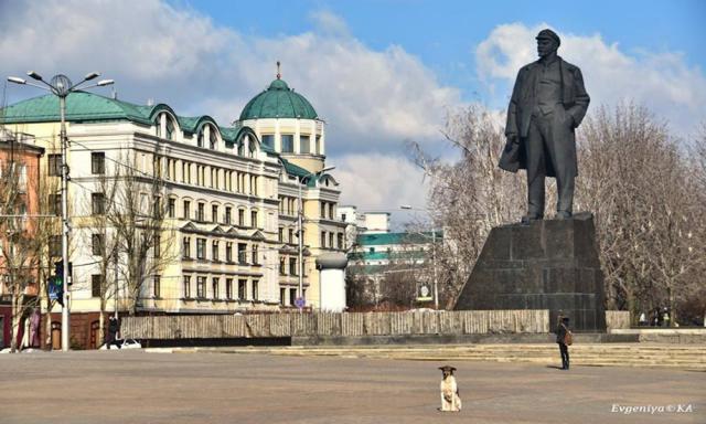 "Мой город умирает…Где люди?" – соцсети поражены новыми кадрами из оккупированного Донецка