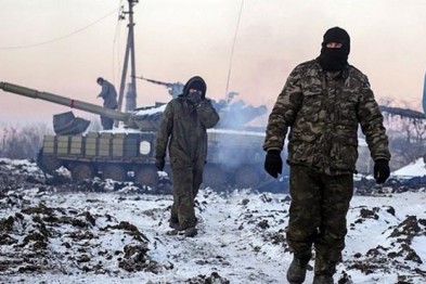 Боевики продолжают наступление на Мариуполь - "Азов"