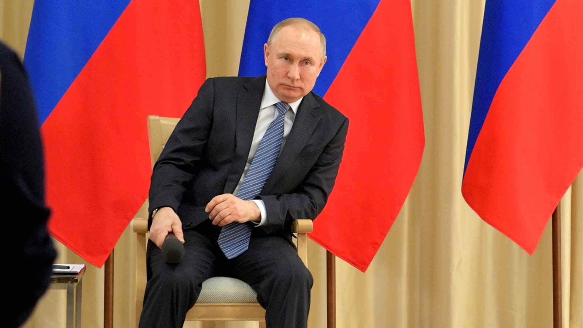 Британский экономист пояснил, чего хочет добиться Путин от США на фоне "нефтяной войны"