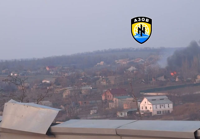В Широкино бойцы "Азова" уничтожили штаб боевиков. Видео