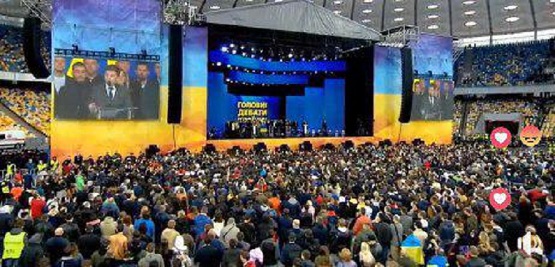 Зеленский на дебатах назвал себя "приговором" Порошенко: "Вас в политике быть не должно"