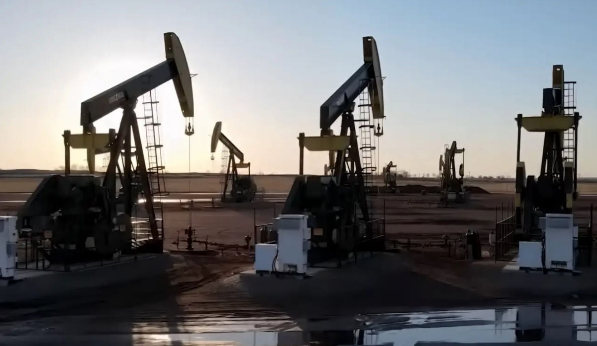 Бюджет трещит по швам: в России ускоряется обрушение нефтегазовых доходов