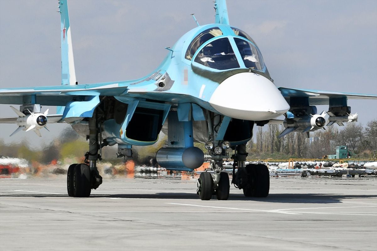 "Три Су-34 сгорели полностью, два частично", — удар по Мариновке оказался результативнее, чем считалось