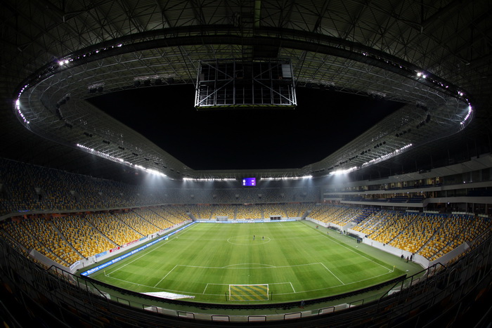 Львовские "Карпаты" заключили новое соглашение с руководством стадиона "Арена Львов"