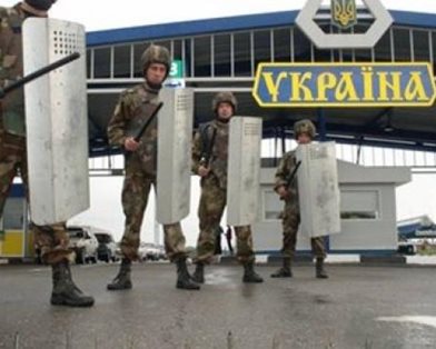 Госпогранслужба: железнодорожное сообщение с Крымом возобновляться не будет