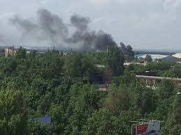 Ополченцы утюжат из тяжелой артиллерии аэропорт Донецка